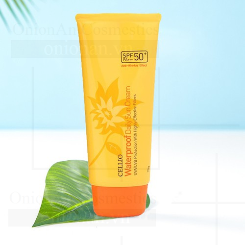 Kem Chống Nắng Cellio Collagen Whitening Sun Cream SPF50+ PA+++ (Vàng)
